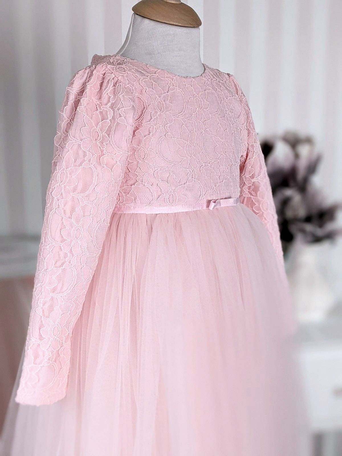 Duga roze haljina