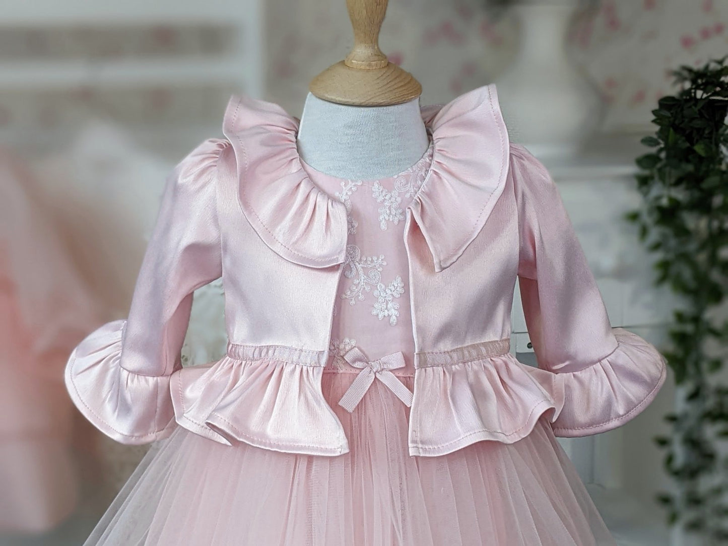 Roze bolero od satena