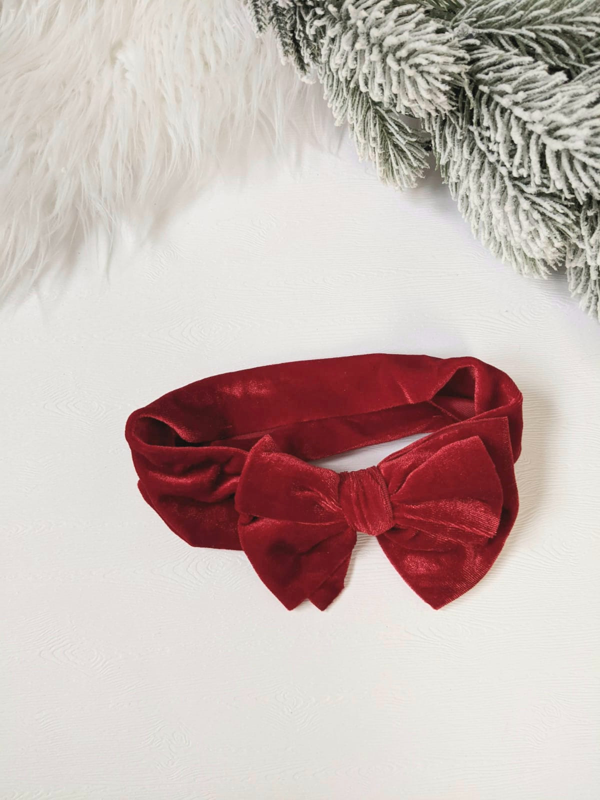 Haljina od crvenog organdina i tila