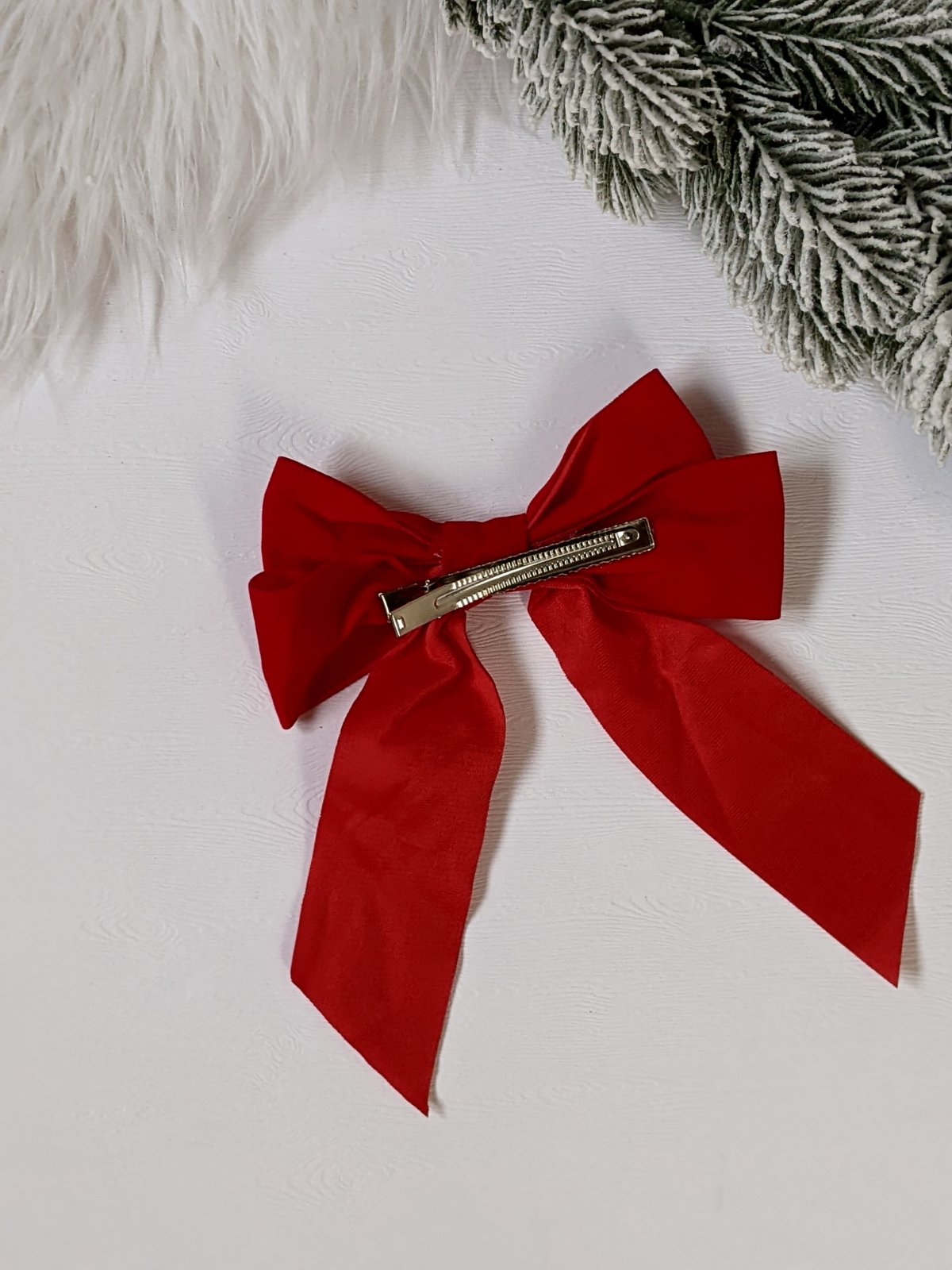 Haljina od crveno-zelenog škotskog karoa